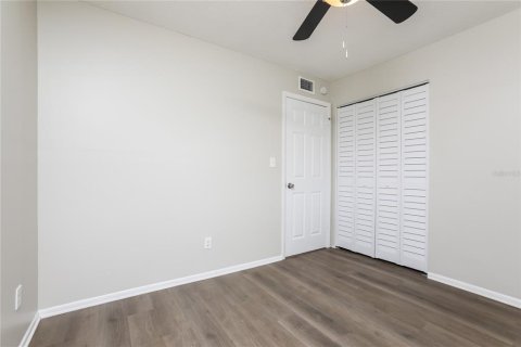 House in Orlando, Florida 3 bedrooms, 126.53 sq.m. № 1913910 - photo 9