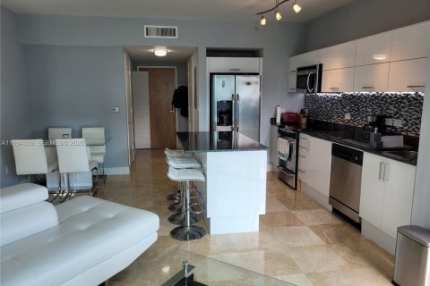 Condominio en venta en Miami, Florida, 2 dormitorios, 86.86 m2 № 2056396 - foto 23