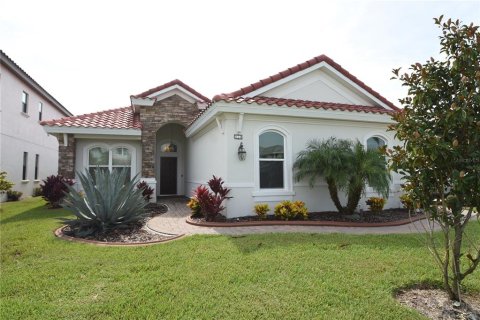 Casa en alquiler en Palm Coast, Florida, 3 dormitorios, 175.86 m2 № 1906835 - foto 1