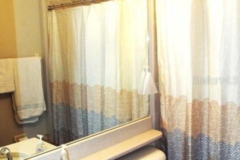 Снять в аренду виллу или дом в Уимаума, Флорида 9 комнат, 162.3м2, № 2106080 - фото 9