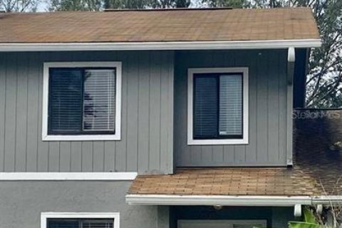 Townhouse in Tampa, Florida 3 bedrooms, 124.49 sq.m. № 1547766 - photo 1