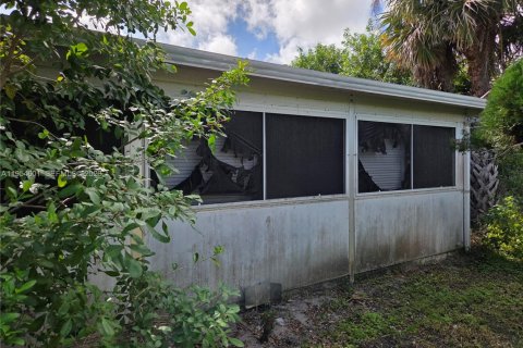 Casa en venta en Boynton Beach, Florida, 2 dormitorios, 150.87 m2 № 2009556 - foto 24