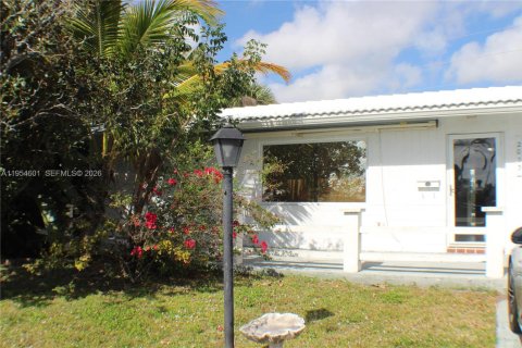 Casa en venta en Boynton Beach, Florida, 2 dormitorios, 150.87 m2 № 2009556 - foto 23