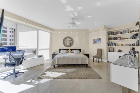Condominio en alquiler en Hollywood, Florida, 3 dormitorios, 196.49 m2 № 2006586 - foto 9