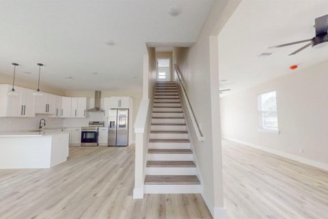 Villa ou maison à vendre à Saint Petersburg, Floride: 5 chambres, 221.11 m2 № 2147600 - photo 8