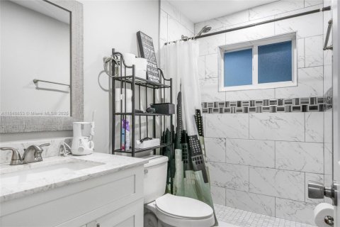 Villa ou maison à vendre à Fort Lauderdale, Floride: 5 chambres, 157.75 m2 № 1850477 - photo 19