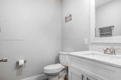 Villa ou maison à vendre à Fort Lauderdale, Floride: 5 chambres, 157.75 m2 № 1850477 - photo 26
