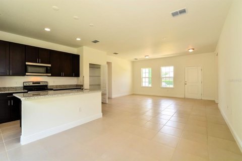 Villa ou maison à louer à Ocala, Floride: 4 chambres, 146.6 m2 № 2119776 - photo 3