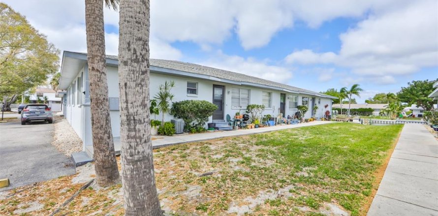 Condo in Apollo Beach, Florida, 2 bedrooms № 1853927