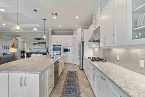 House in Sarasota, Florida 4 bedrooms, 323.02 sq.m. № 1662096 - photo 18