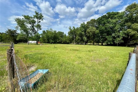 House in Alachua, Florida 3 bedrooms, 124.86 sq.m. № 1735245 - photo 20