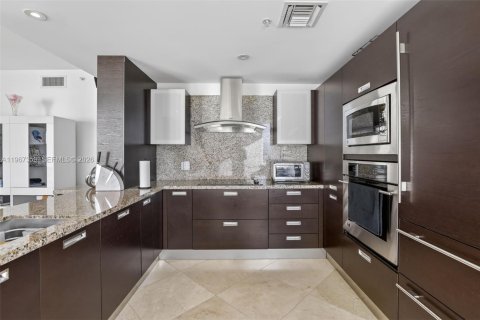 Купить кондоминиум в Авентура, Флорида 3 спальни, 169.55м2, № 2028604 - фото 13