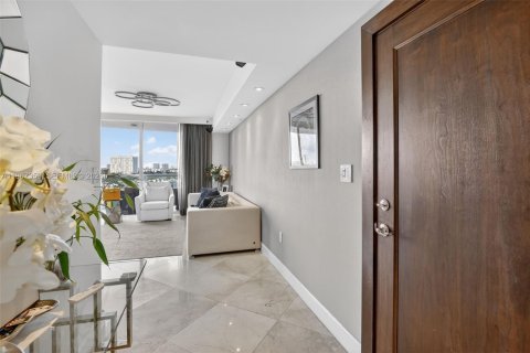 Купить кондоминиум в Авентура, Флорида 3 спальни, 169.55м2, № 2028604 - фото 10