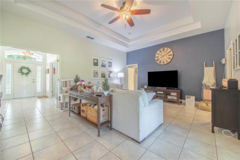 House in Polk City, Florida 5 bedrooms, 217.02 sq.m. № 2112714 - photo 7