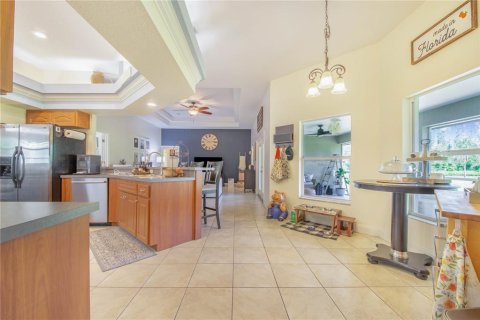 House in Polk City, Florida 5 bedrooms, 217.02 sq.m. № 2112714 - photo 13