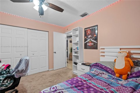 Condo in Homestead, Florida, 3 bedrooms № 1939645 - photo 28