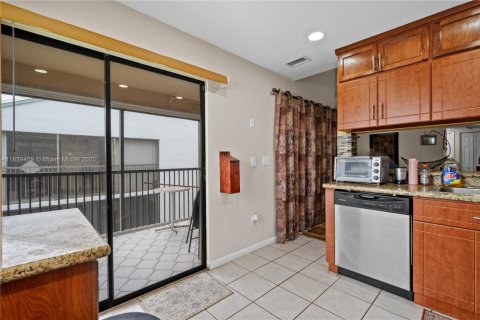 Condo in Homestead, Florida, 3 bedrooms № 1939645 - photo 14