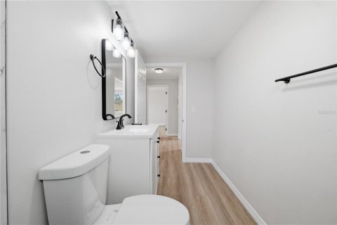 House in Tampa, Florida 3 bedrooms, 105.91 sq.m. № 2267019 - photo 19