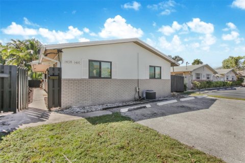 Commercial property in Fort Lauderdale, Florida 180.23 sq.m. № 1045431 - photo 1