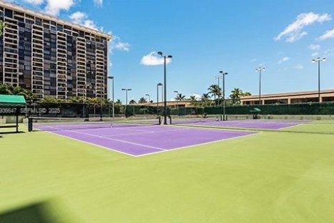 Condominio en alquiler en Miami, Florida, 1 dormitorio, 98.85 m2 № 1994616 - foto 15