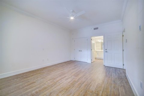 Adosado en venta en Four Corners, Florida, 3 dormitorios, 163.04 m2 № 1903787 - foto 19
