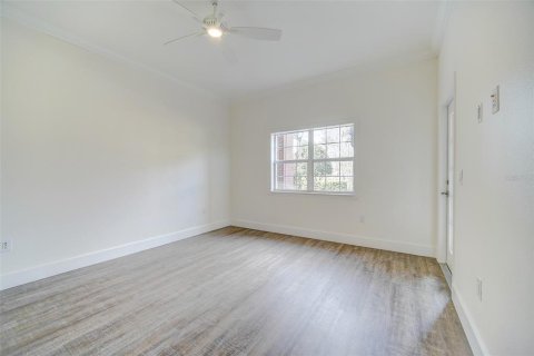 Adosado en venta en Four Corners, Florida, 3 dormitorios, 163.04 m2 № 1903787 - foto 6