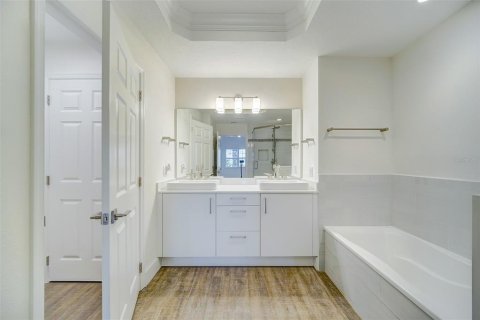 Adosado en venta en Four Corners, Florida, 3 dormitorios, 163.04 m2 № 1903787 - foto 10