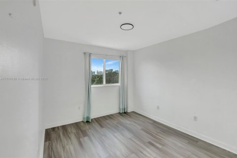 Купить кондоминиум в Майами, Флорида 2 спальни, 83.33м2, № 1697274 - фото 12