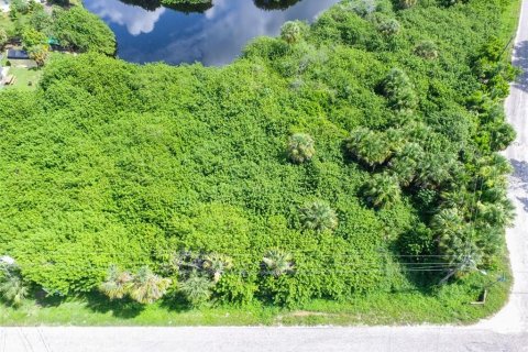 Terreno en venta en North Port, Florida № 213372 - foto 4