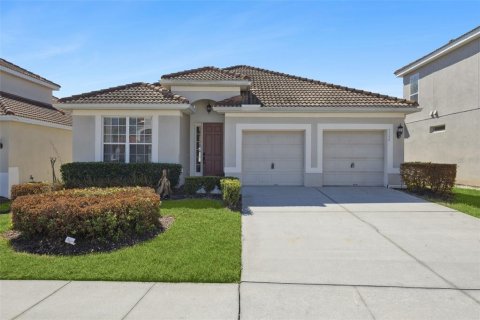 Villa ou maison à vendre à Kissimmee, Floride: 4 chambres, 169.45 m2 № 2142871 - photo 2