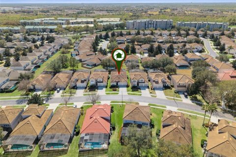 Villa ou maison à vendre à Kissimmee, Floride: 4 chambres, 169.45 m2 № 2142871 - photo 8