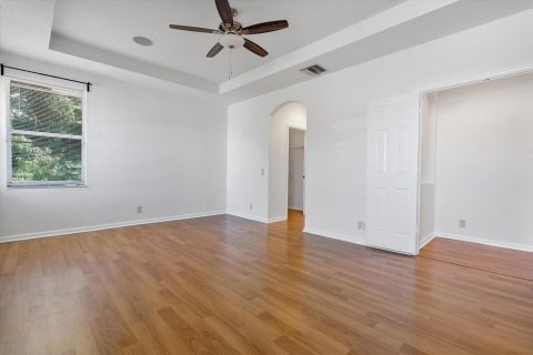 House in Weston, Florida 7 bedrooms, 341.42 sq.m. № 2253836 - photo 13
