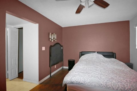 Copropriété à vendre à Lantana, Floride: 1 chambre, 74.88 m2 № 2250642 - photo 11