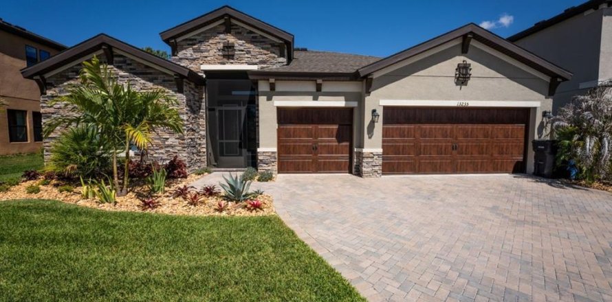 Villa ou maison à Riverview, Floride 3 chambres, 244.52 m2 № 2117956