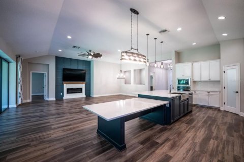 Villa ou maison à louer à Riverview, Floride: 3 chambres, 244.52 m2 № 2117956 - photo 10