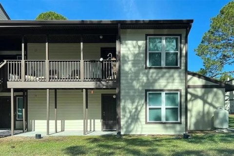 Condo in Wildwood, Florida, 2 bedrooms  № 2126801