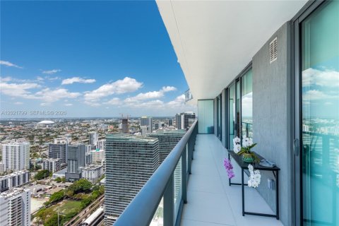 Copropriété à vendre à Miami, Floride: 2 chambres, 89.28 m2 № 2256954 - photo 7