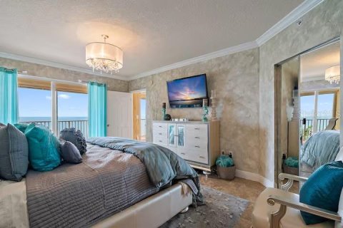 Condo in North Redington Beach, Florida, 3 bedrooms  № 1593135 - photo 19