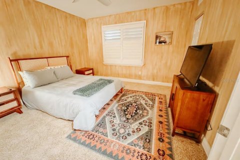 Condo in North Redington Beach, Florida, 3 bedrooms  № 1593135 - photo 3