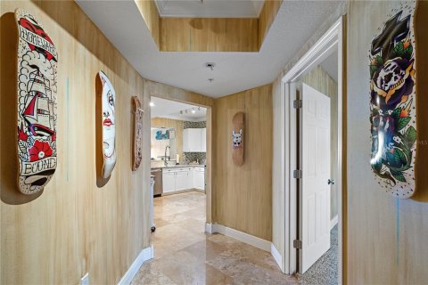 Condo in North Redington Beach, Florida, 3 bedrooms  № 1593135 - photo 2