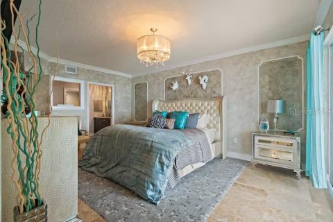 Condo in North Redington Beach, Florida, 3 bedrooms  № 1593135 - photo 18