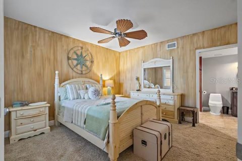 Condo in North Redington Beach, Florida, 3 bedrooms  № 1593135 - photo 7