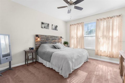 Casa en venta en Brooksville, Florida, 4 dormitorios, 222.59 m2 № 1916767 - foto 17