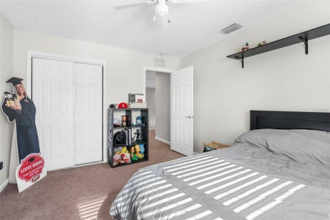 Casa en venta en Brooksville, Florida, 4 dormitorios, 222.59 m2 № 1916767 - foto 28
