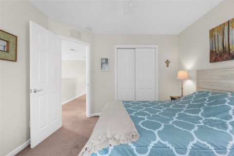 Casa en venta en Brooksville, Florida, 4 dormitorios, 222.59 m2 № 1916767 - foto 25