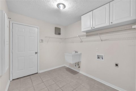 Casa en venta en Valrico, Florida, 4 dormitorios, 242.29 m2 № 2387402 - foto 26