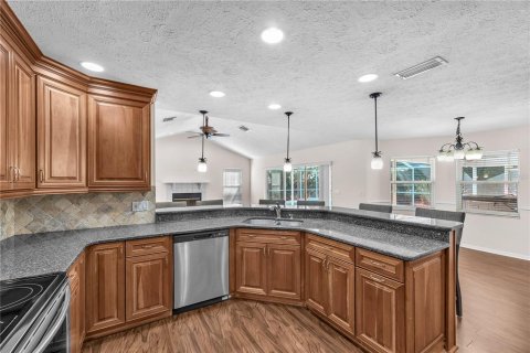 Casa en venta en Valrico, Florida, 4 dormitorios, 242.29 m2 № 2387402 - foto 12