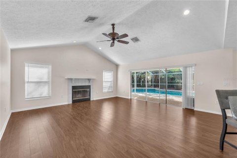 Casa en venta en Valrico, Florida, 4 dormitorios, 242.29 m2 № 2387402 - foto 16