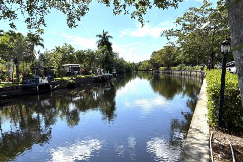 Condo in Fort Lauderdale, Florida, 3 bedrooms  № 2177562 - photo 27