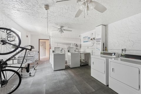 Condo in Fort Lauderdale, Florida, 3 bedrooms  № 2177562 - photo 17